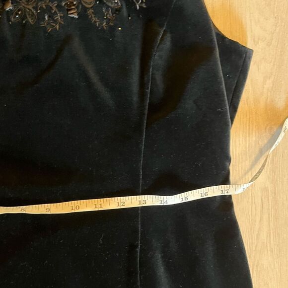 Vintage 90s Laura Ashley black velvet dress embroidery - Picture 11 of 13